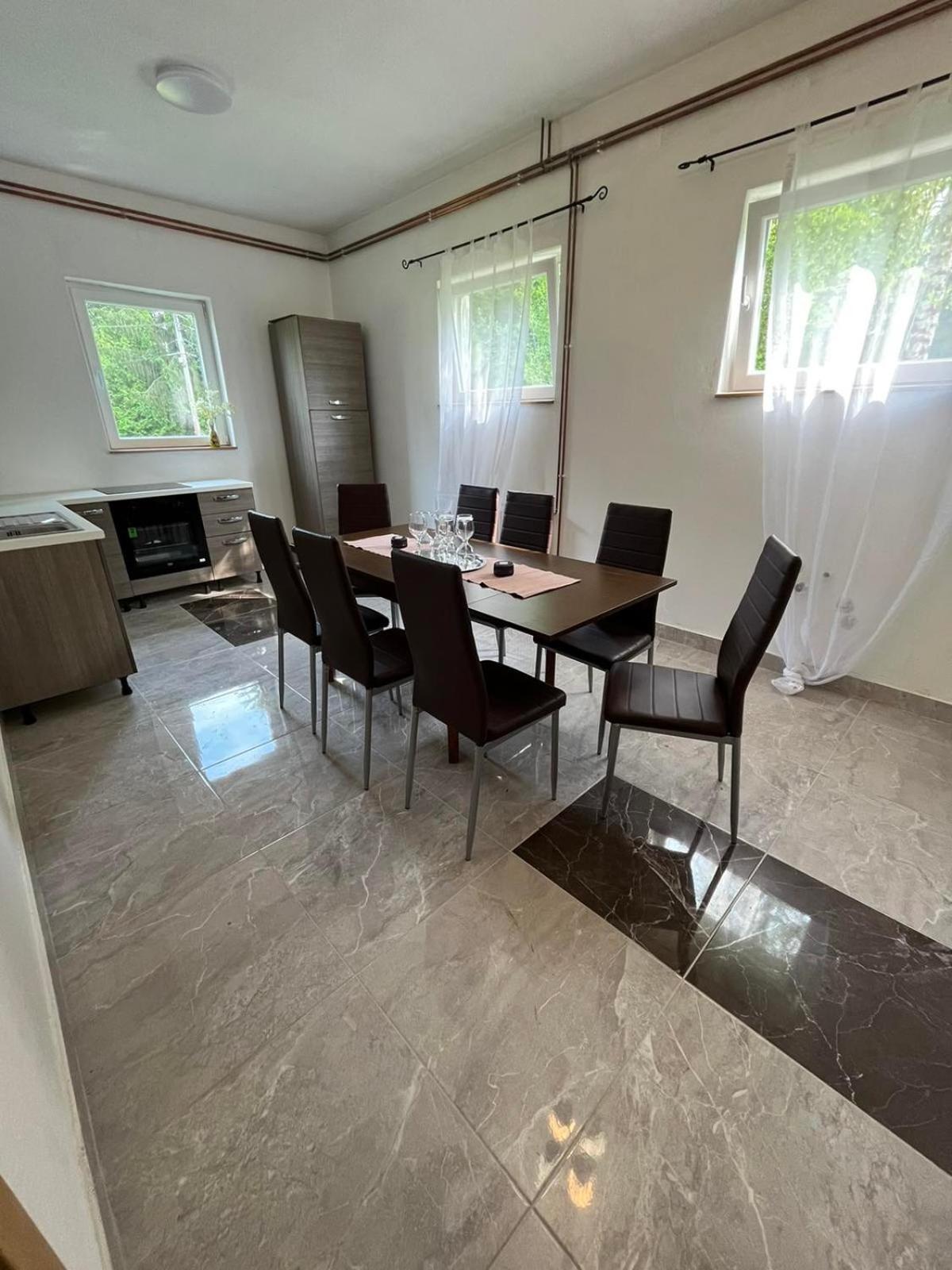 Rooms Ljubenko Karlovac Extérieur photo